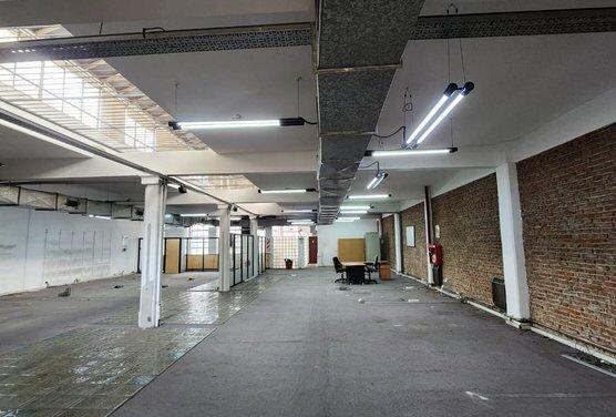 Foto de VENTA OFICINA COMERCIAL EN CABA DE TRES PLANTAS, imagen 5