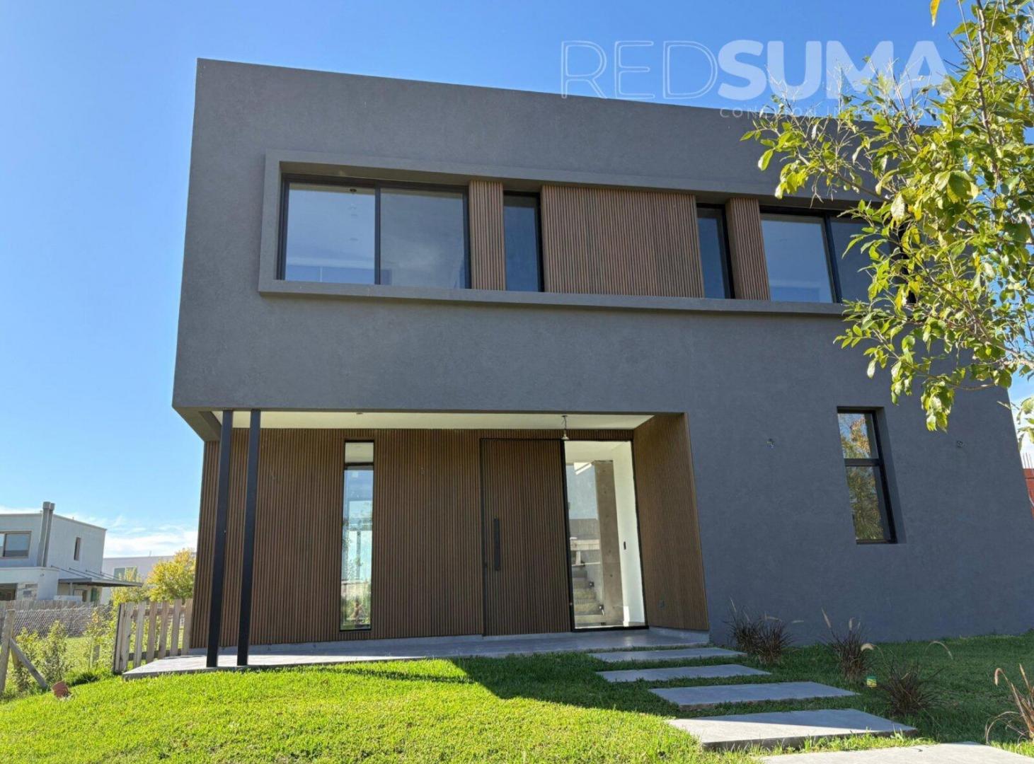 Foto de NORDELTA CARPINCHOS CASA MODERNA A ESTRENAR | 4 SUITES + PILETA Y, imagen 2