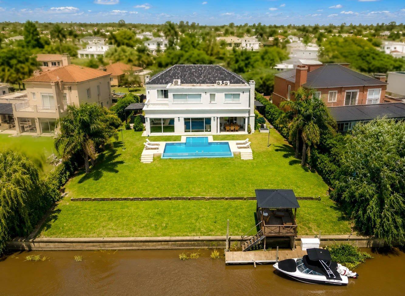 Foto de Venta | Casa Imperial AL RÍO | 4 AMBIENTES | Barrio San Marco, imagen 1