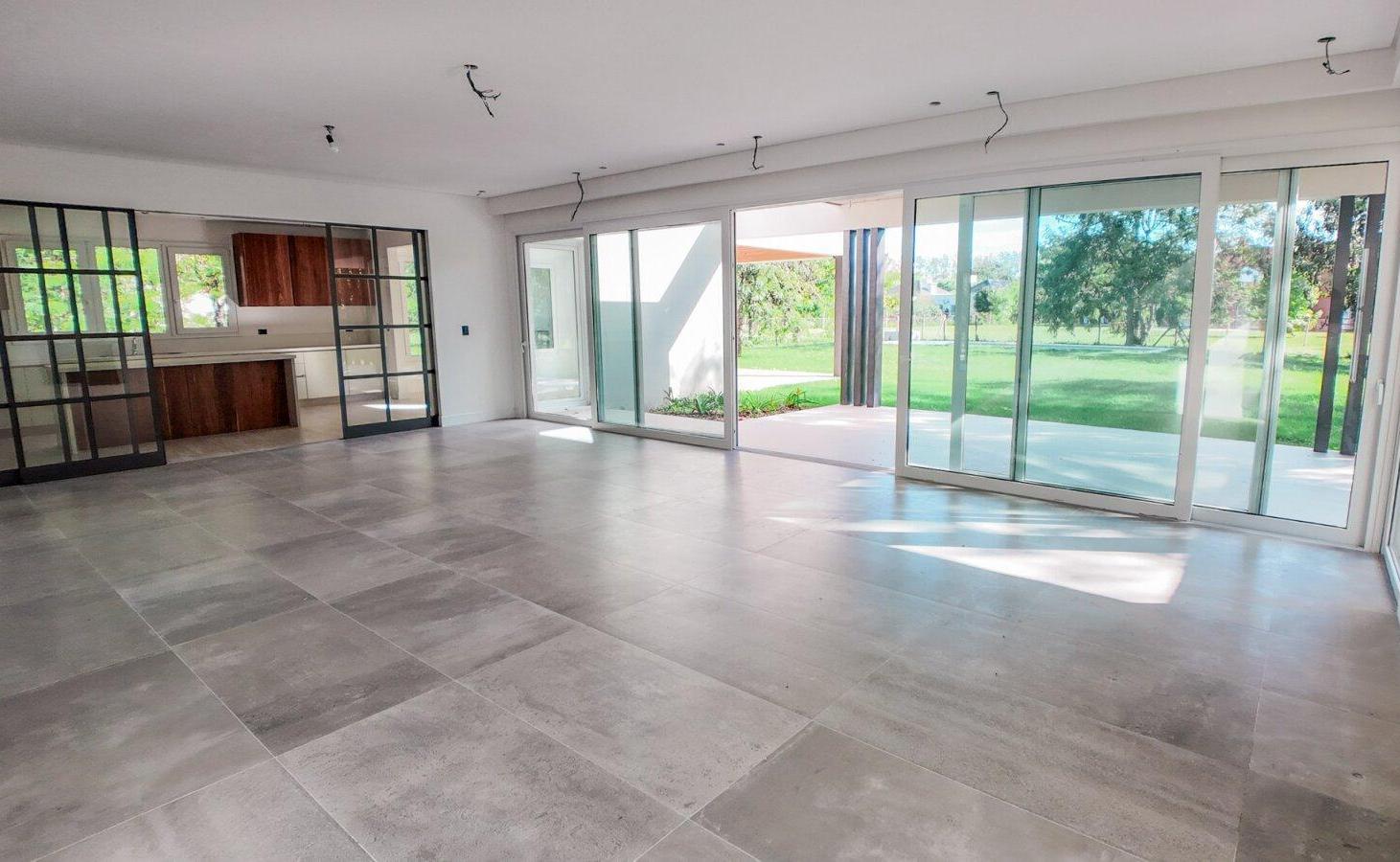 Foto de VENTA CASA CON PILETA - ESTANCIAS DEL PILAR, imagen 5