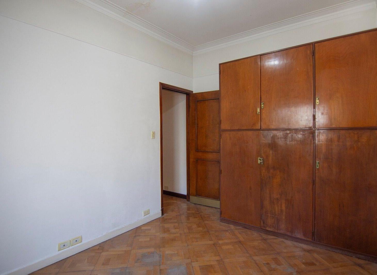 Foto de VENTA - CASA A RECICLAR 6 AMBIENTES - FLORIDA, VICENTE LÓPEZ, imagen 4