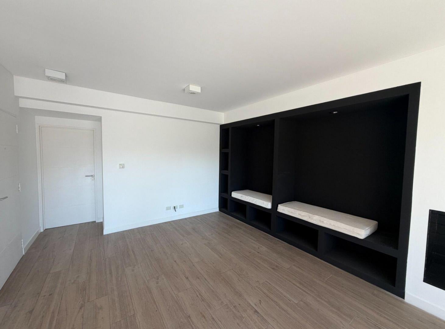 Foto de VENTA DPTO 2 AMBIENTES - BALCON TERRAZA Y SAUNA - RECOLETA, imagen 2