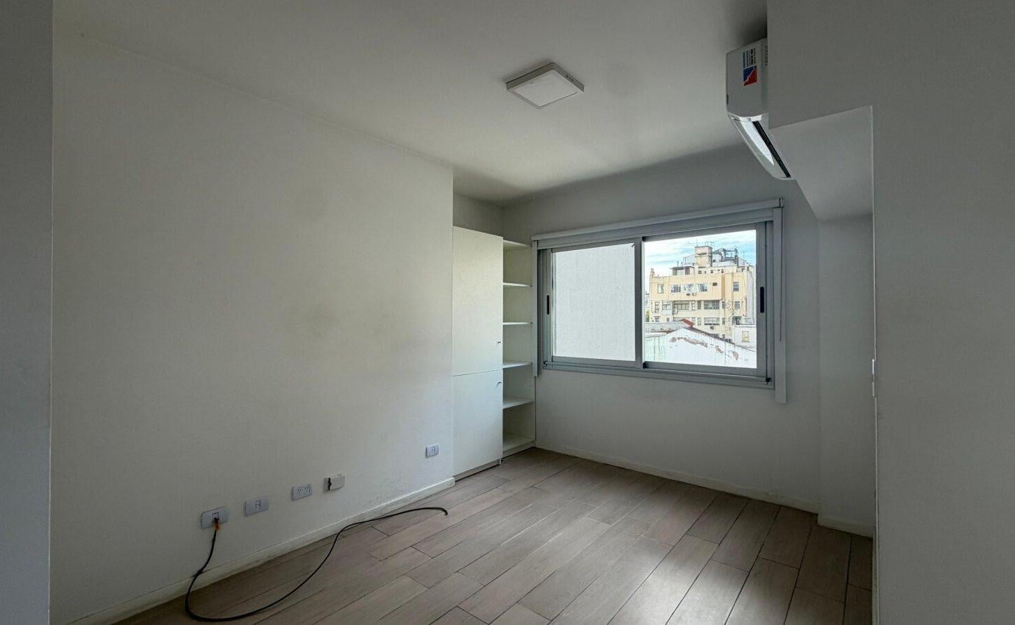 Foto de Departamento Monoambiente con balcon en Almagro, imagen 1