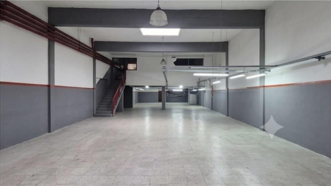 Foto de Venta Deposito 500m2 en Lomas del Mirador, imagen 2