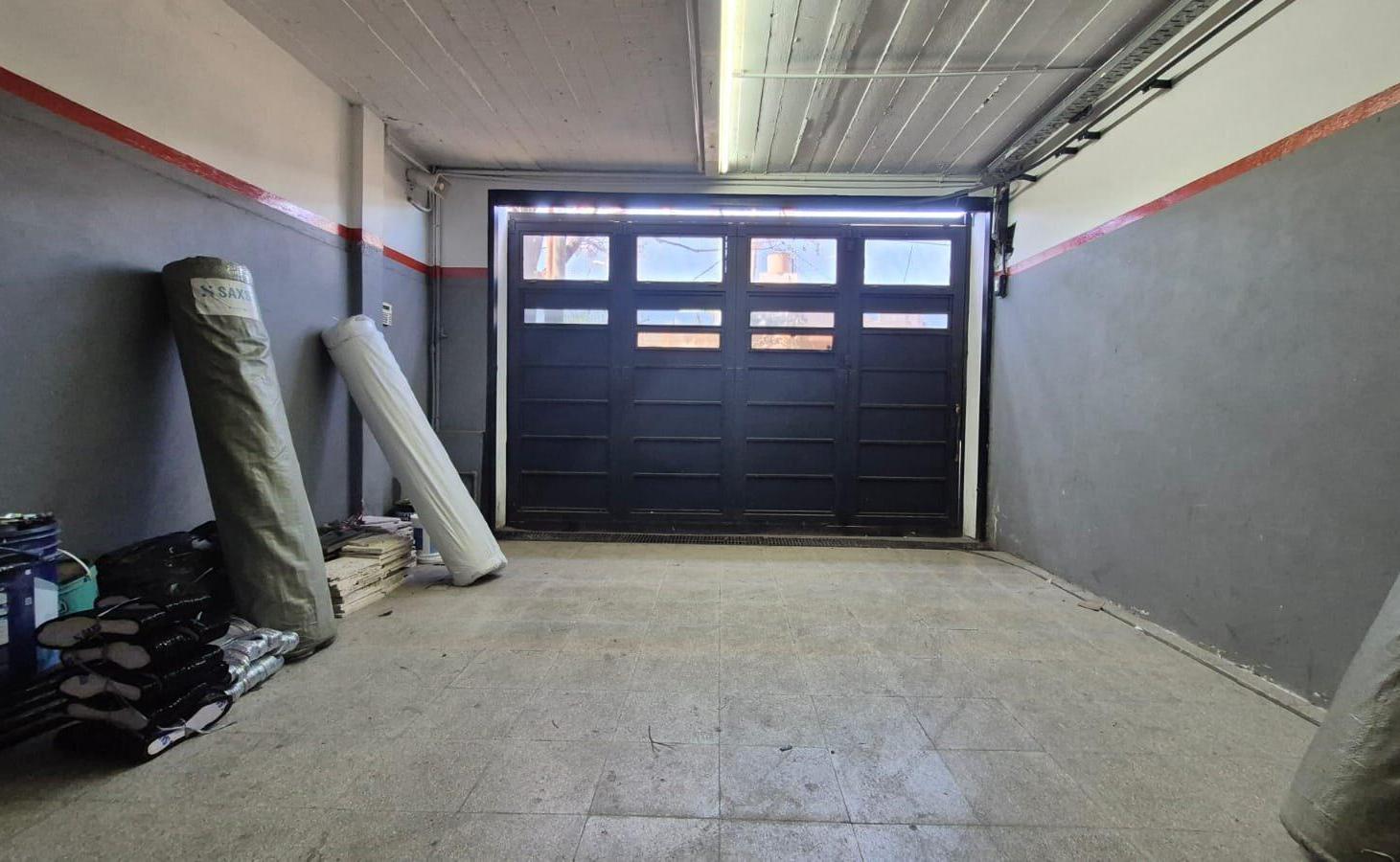 Foto de Venta Deposito 500m2 en Lomas del Mirador, imagen 1