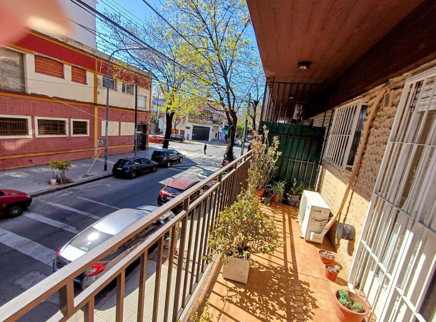 Foto de Venta departamento 2 ambientes balcon y patio Mataderos, imagen 4