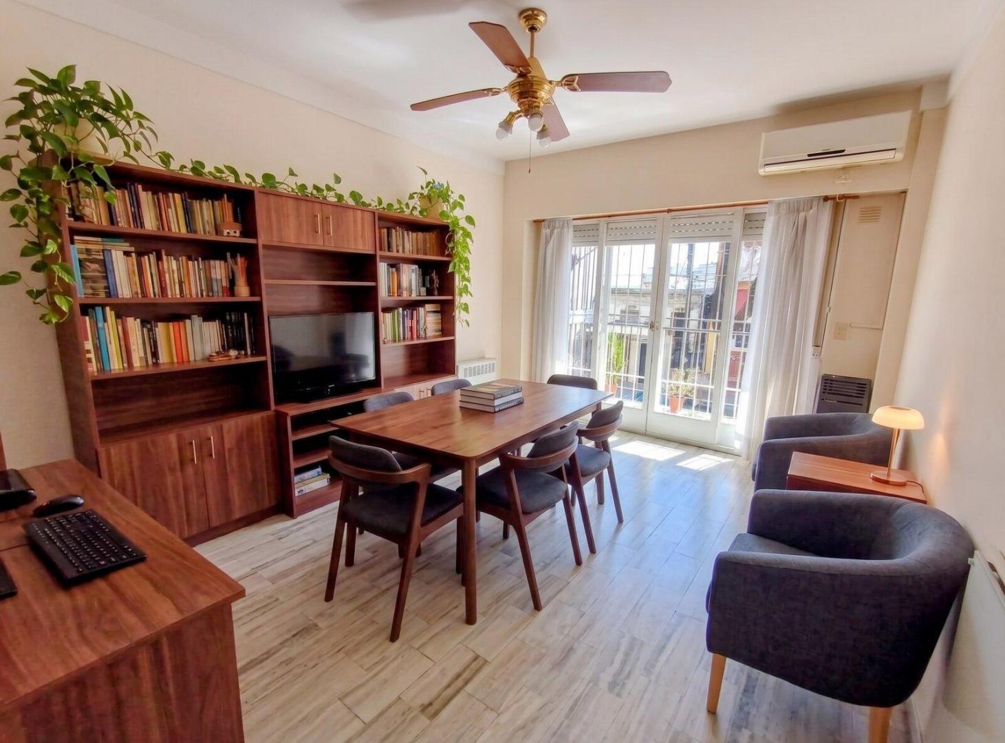Foto de Venta departamento 2 ambientes balcon y patio Mataderos, imagen 5