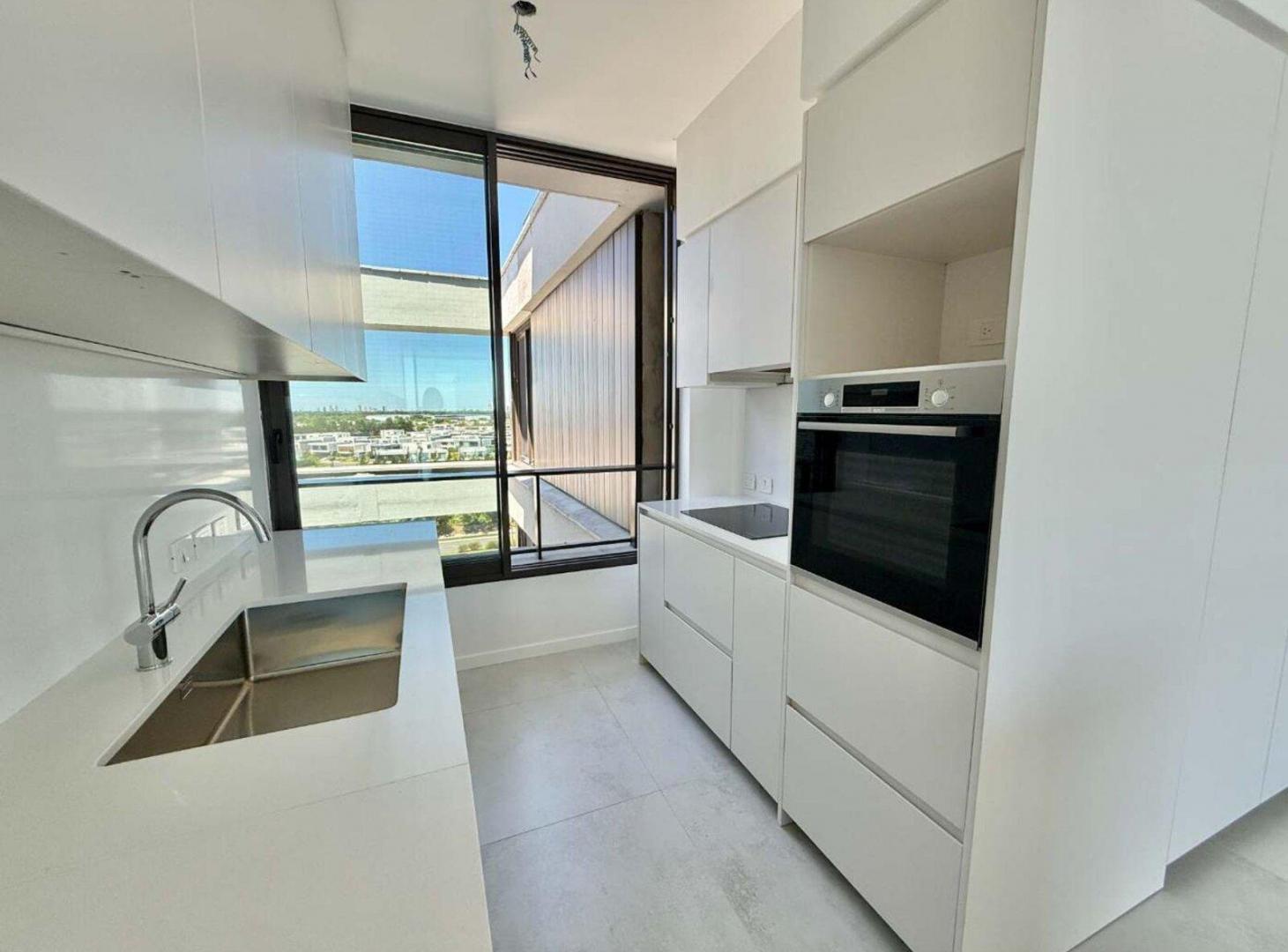 Foto de ALQUILER PENT-HOUSE OCEANA CON TERRAZA; PISCINA Y 3 COCHERAS, imagen 4