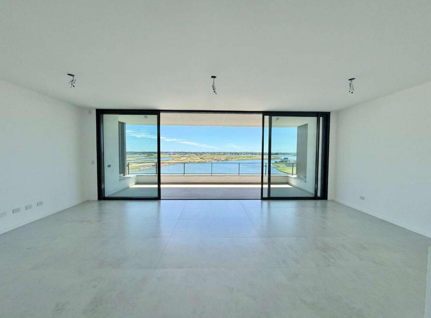 Foto de ALQUILER PENT-HOUSE OCEANA CON TERRAZA; PISCINA Y 3 COCHERAS, imagen 2