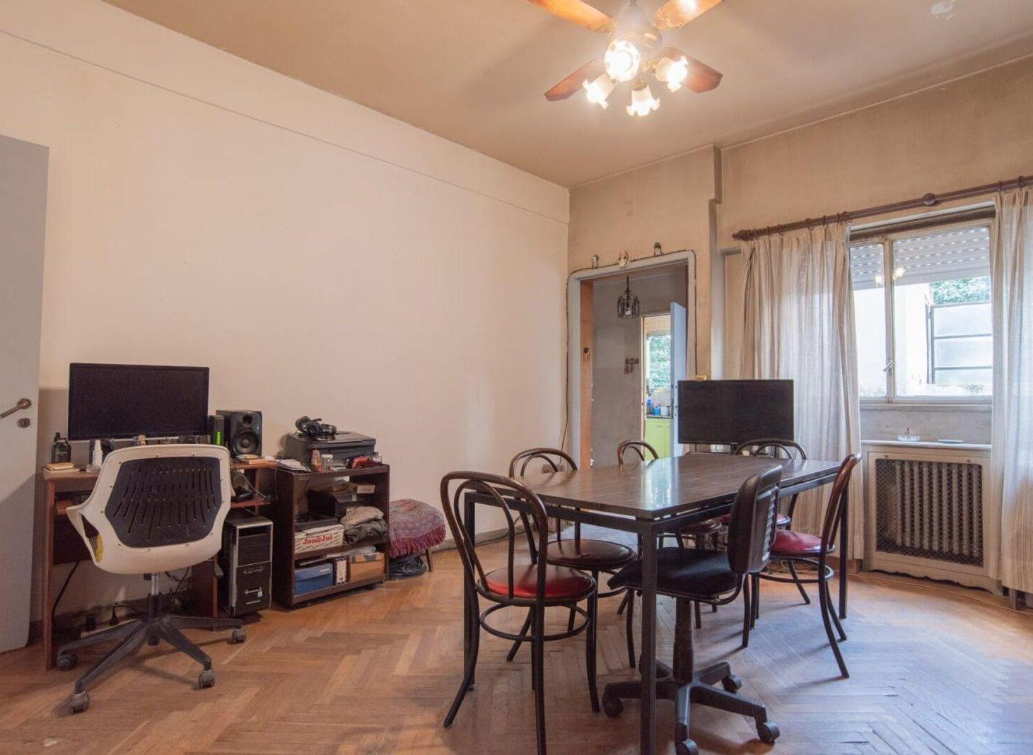 Foto de venta de departamento 3 ambientes en Caballito, imagen 2