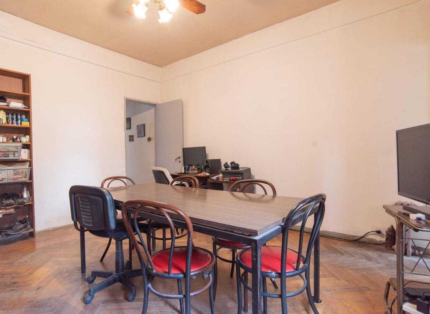 Foto de venta de departamento 3 ambientes en Caballito, imagen 1