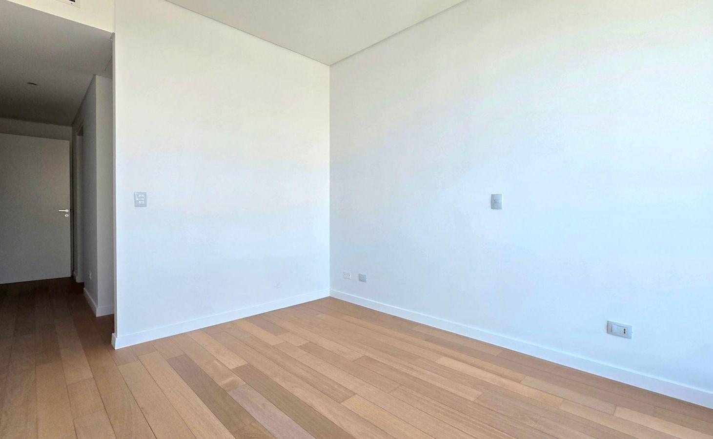 Foto de VENTA | SEMIPISO | 4 AMB + DEPENDENCIA | INFINITY TOWERS | VISTA AL RÍO, imagen 5