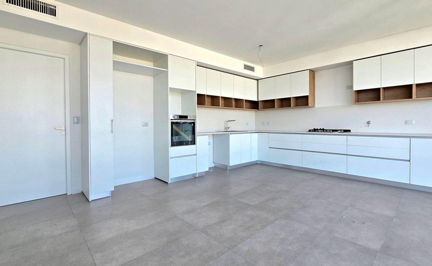 Foto de VENTA TRIPLEX LIBERTADOR 7AMB A ESTRENAR INFINITY, imagen 4