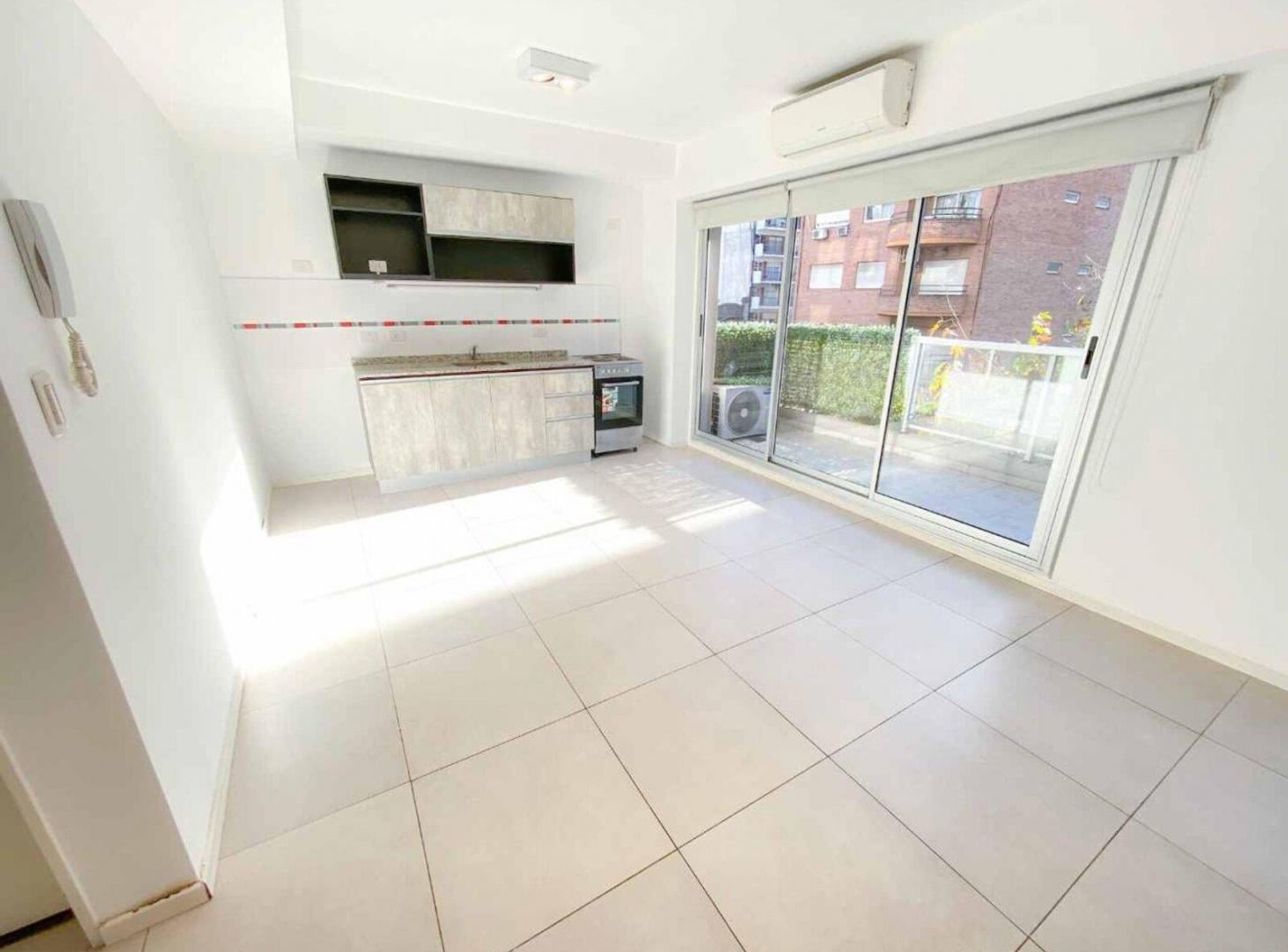 Foto de Venta Monoambiente Divisible Balcon Villa Crespo, imagen 5