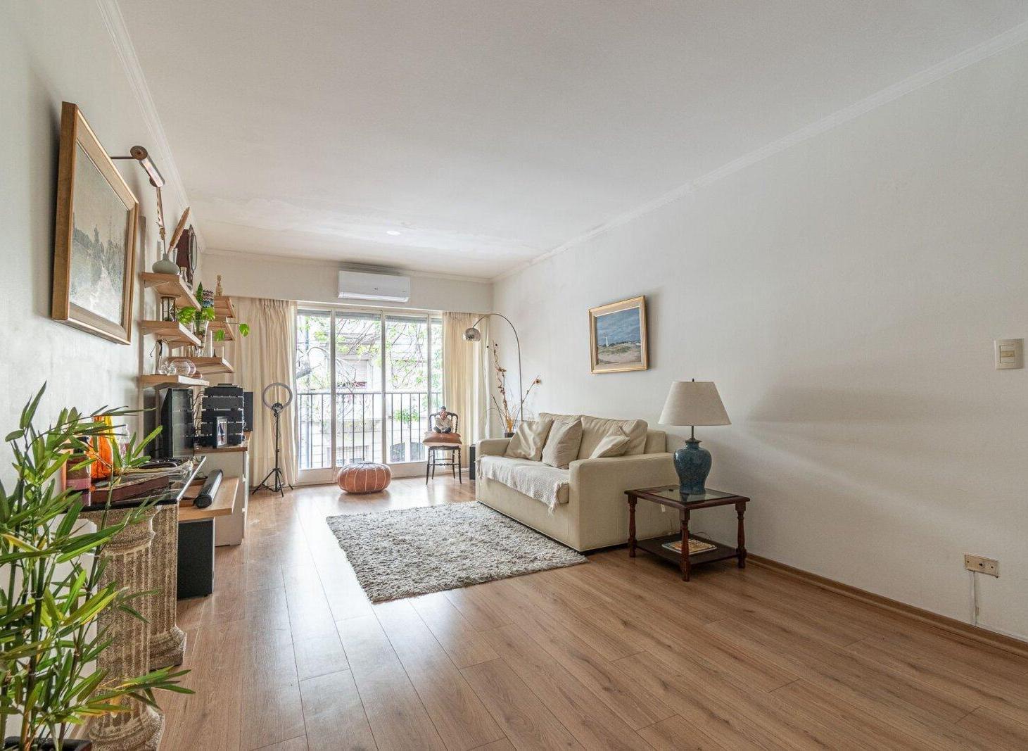 Foto de DEPTO EN VENTA 4AMB PATIO 50M2 SEG. 24HS ALMAGRO, imagen 1