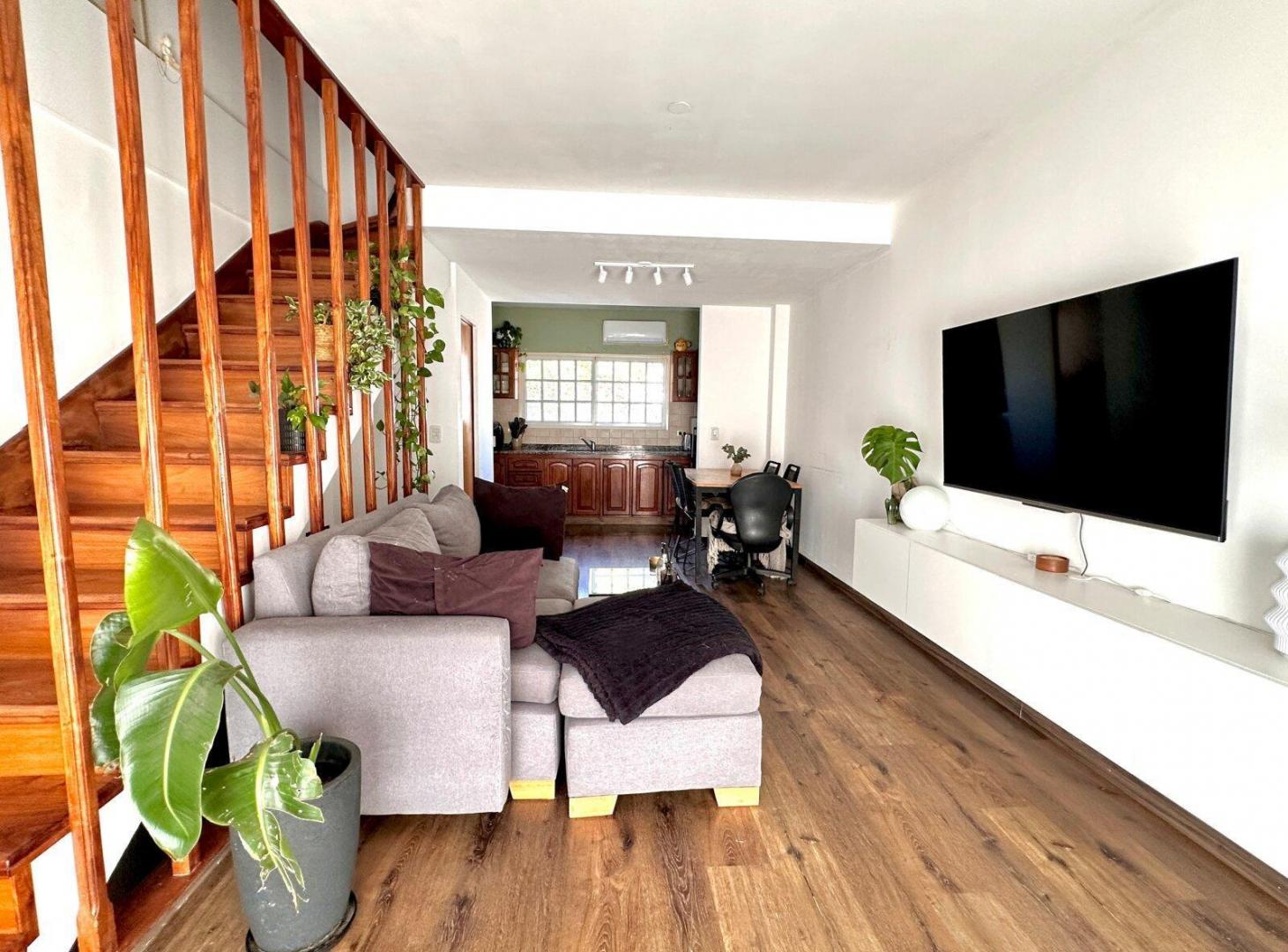 Foto de Venta Triplex 3 amb con garage y patio en Villa Martelli, imagen 5