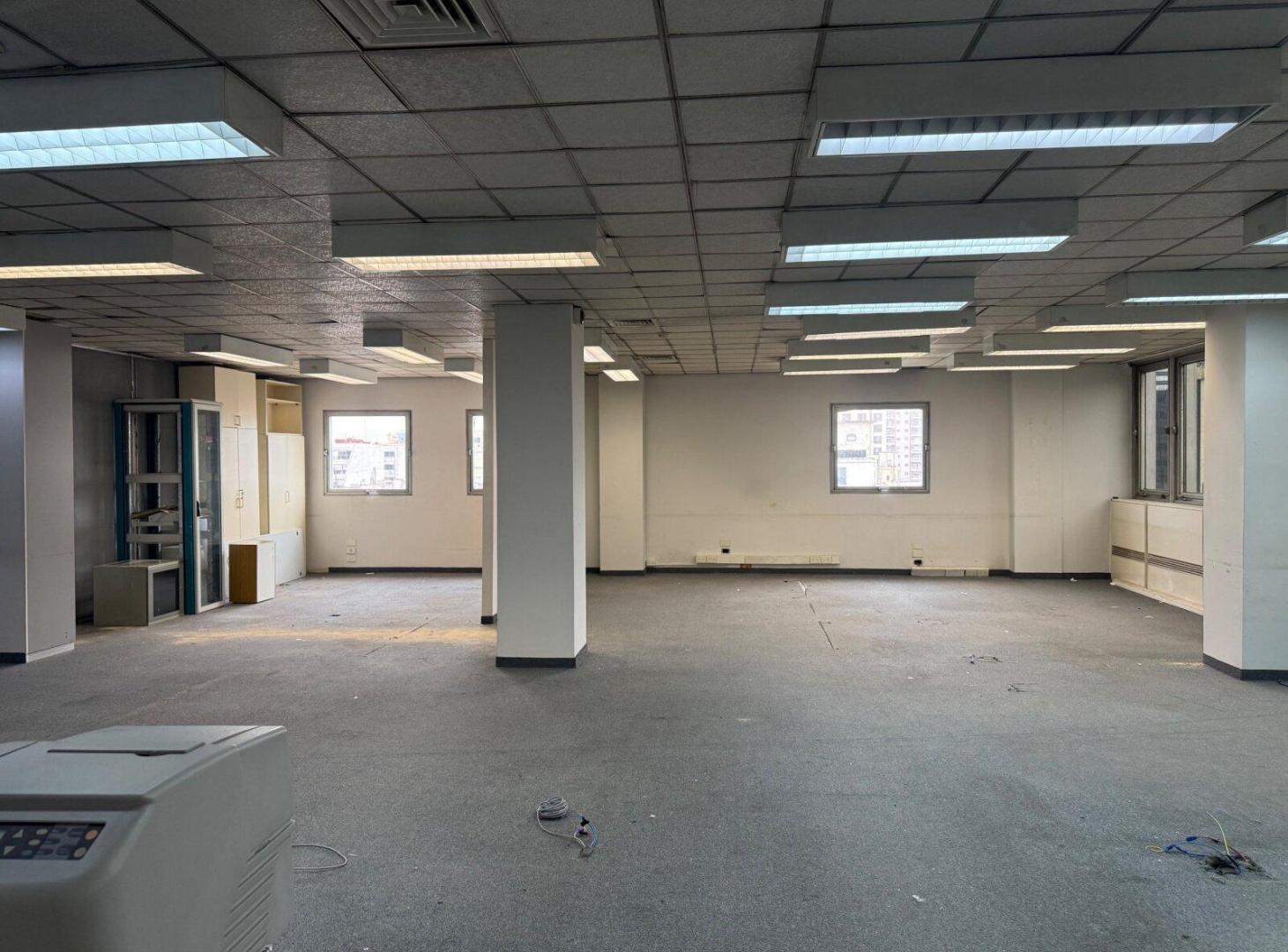 Foto de Alq Oficina microcentro, 225 m2, c/ 2 cocheras, imagen 3