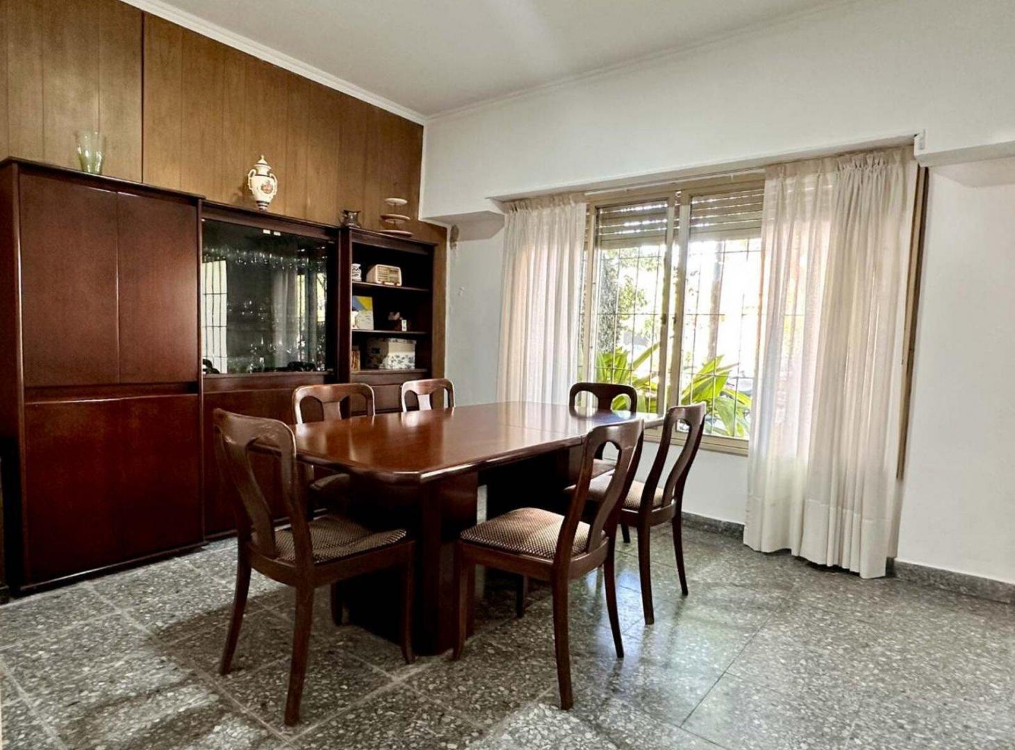 Foto de Venta Casa multifamiliar Villa Ortuzar, imagen 2