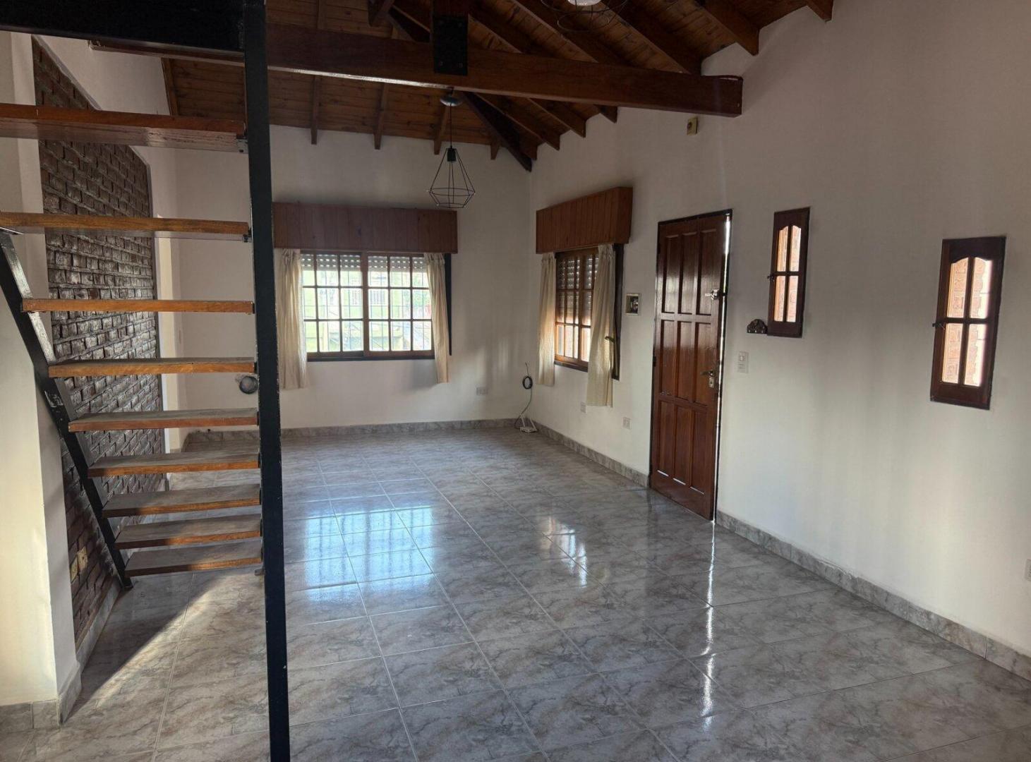 Foto de Venta PH 1º piso-c/terraza y cochera-Gral Pacheco, imagen 3