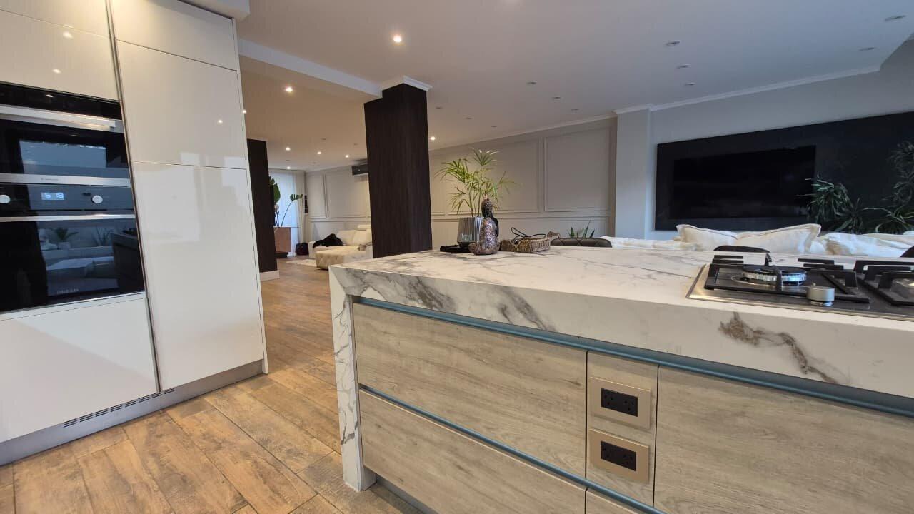 Foto de Venta Casa a Estrenar Ramos Mejia 7 ambientes Pileta/Patio/2 cocheras, imagen 5