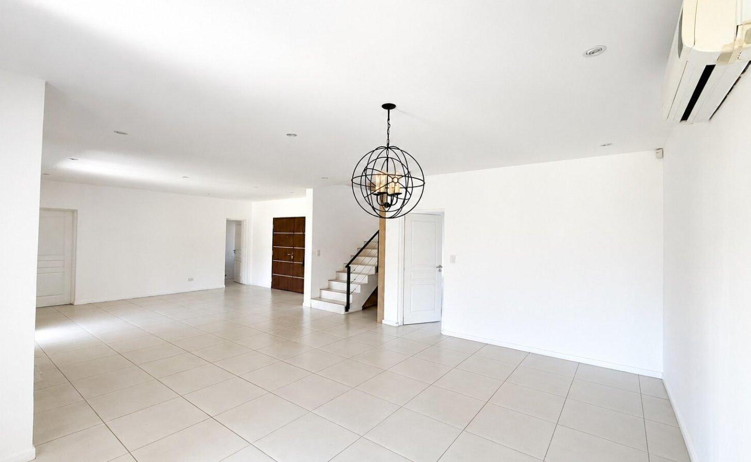 Foto de ALQUILER ANUAL CASA - SANTA GUADALUPE, PILAR DEL ESTE, imagen 4