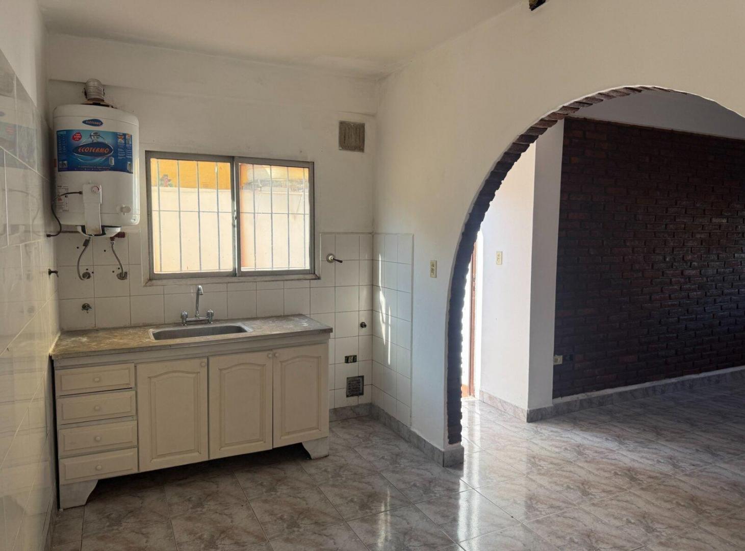Foto de VENTA PH 3 amb PB - c/patio - Gral Pacheco, imagen 5
