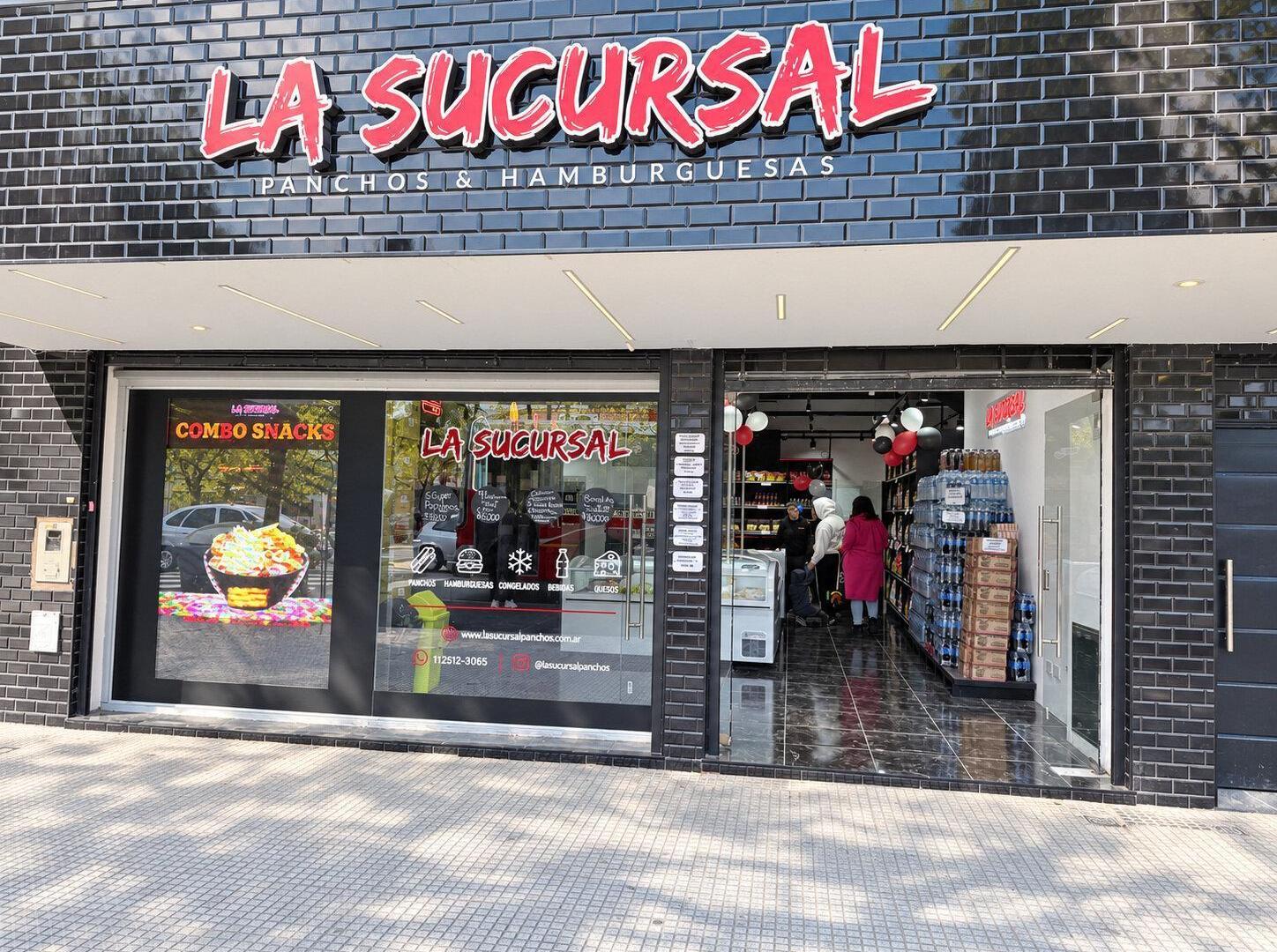 Foto de VENTA CON RENTA – LOCAL 140 M² SIN EXPENSAS –TODO NUEVO RECICLADO 100%, imagen 3