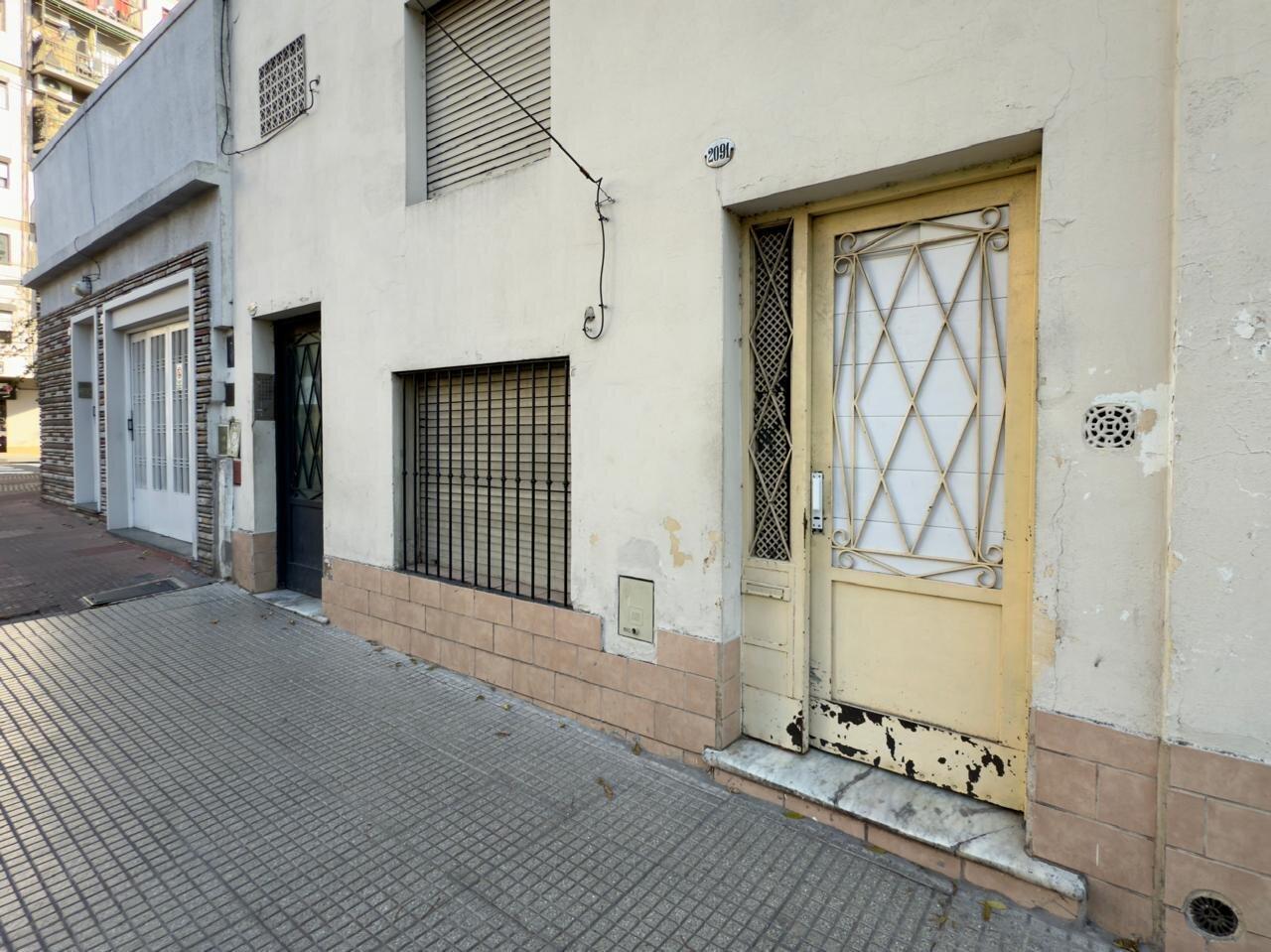 Foto de EDIFICIO EN BLOCK CON RENTA ACTIVA - 29 UNIDADES - 100% ALQUILADO, imagen 2
