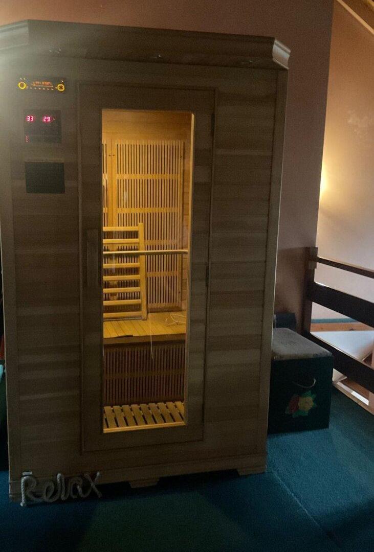 Foto de VENTA | CASA 6 AMBIENTES | PILETA | QUINCHO | SAUNA | COCHERA | FLORIDA, imagen 5