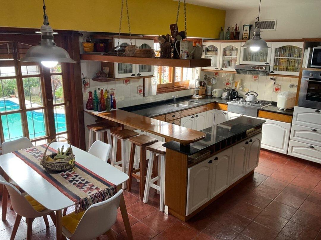 Foto de VENTA | CASA 6 AMBIENTES | PILETA | QUINCHO | SAUNA | COCHERA | FLORIDA, imagen 1