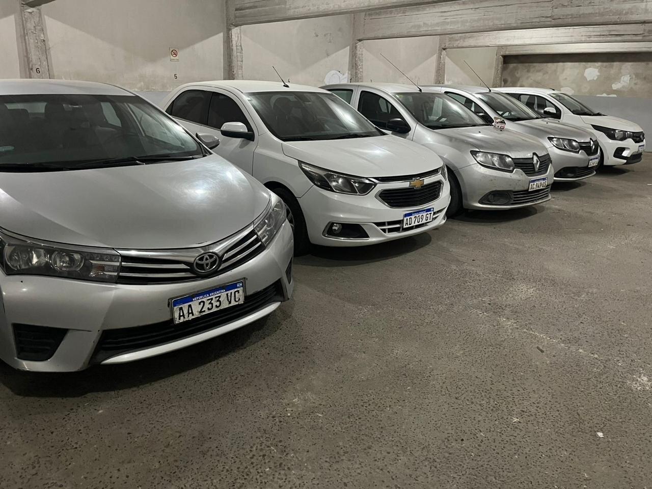 Foto de VENTA EN BLOCK DE COCHERAS- LOCAL Y 2 BAULERAS EN PALERMO, imagen 4