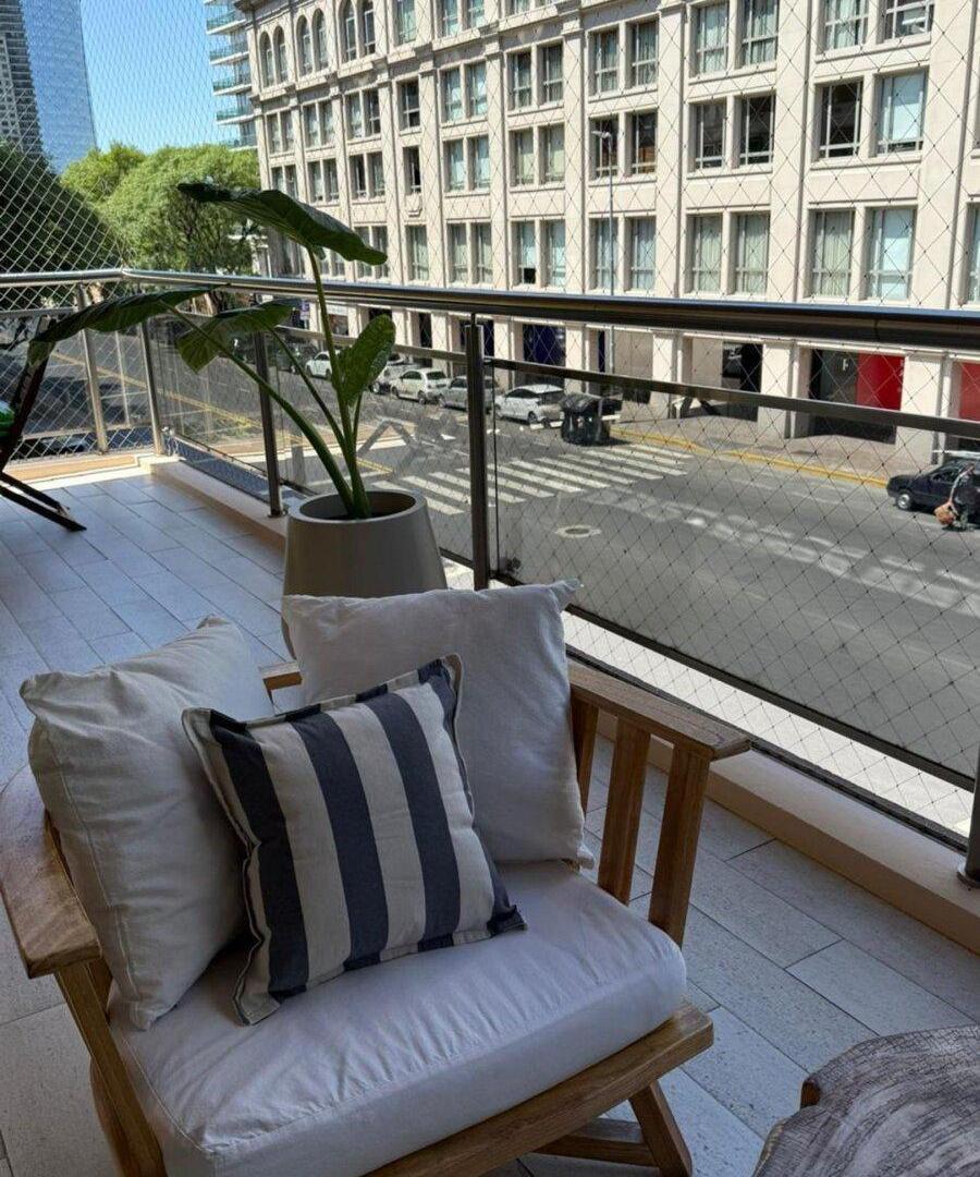 Foto de VENTA DPTO 3 AMB. CON COCHERA PUERTO MADERO, imagen 1