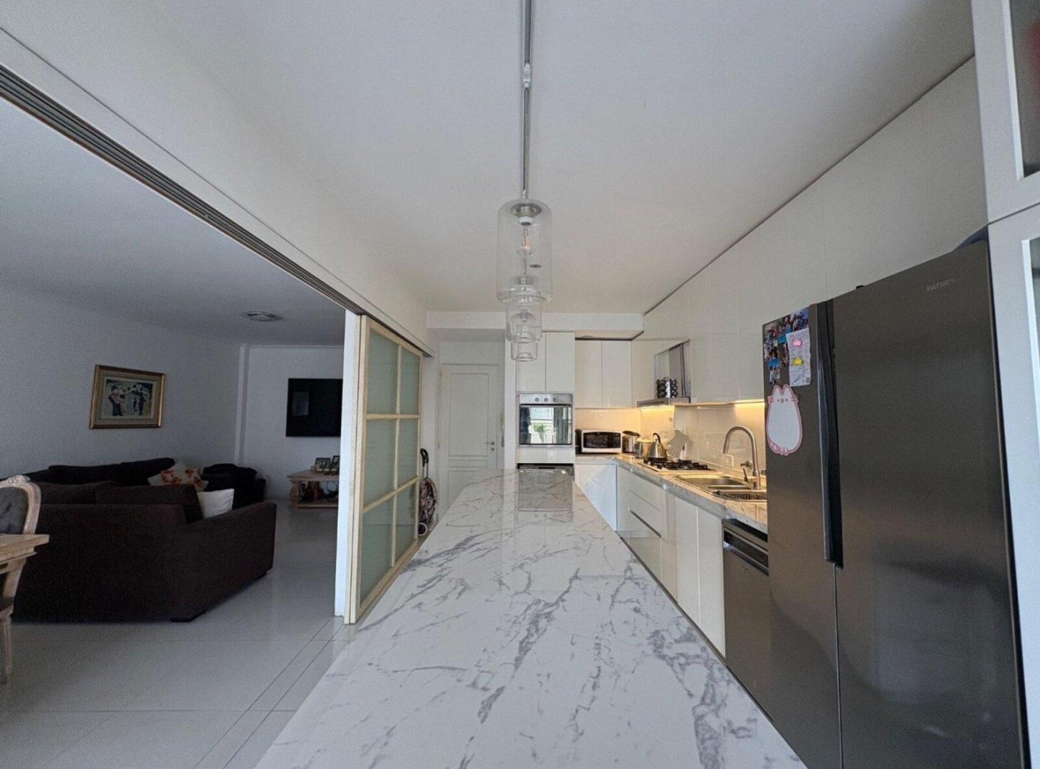 Foto de VENTA DPTO 4 AMB 2 COCHERAS AMENITIES CASTELAR, imagen 2