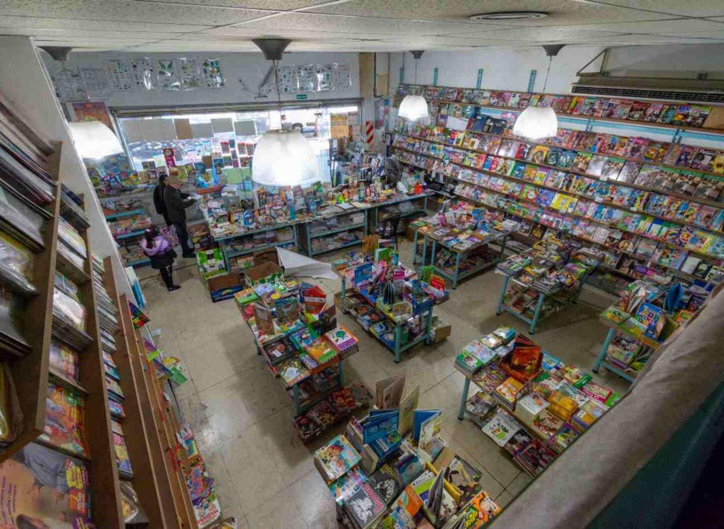 Foto de LOCAL VENTA CON RENTA USD 1.250 P/MES B Irigoyen, imagen 2