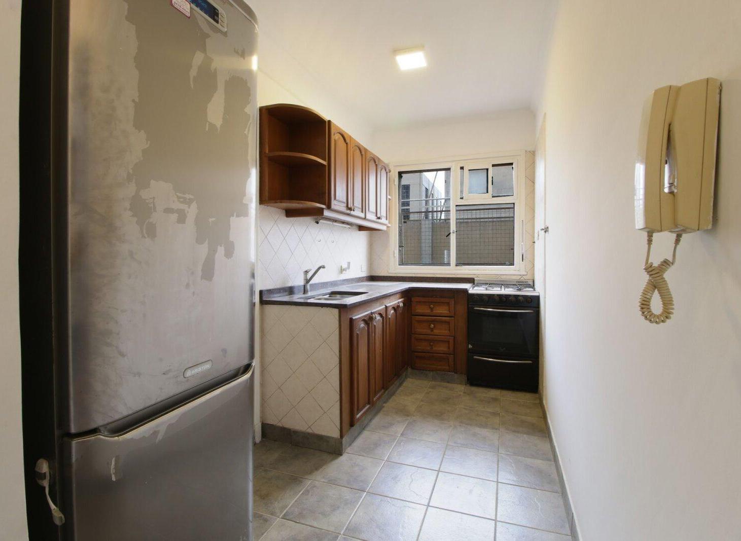 Foto de VENTA DEPTO ALMAGRO 4 AMB APTO PROF Y CREDITO, imagen 3