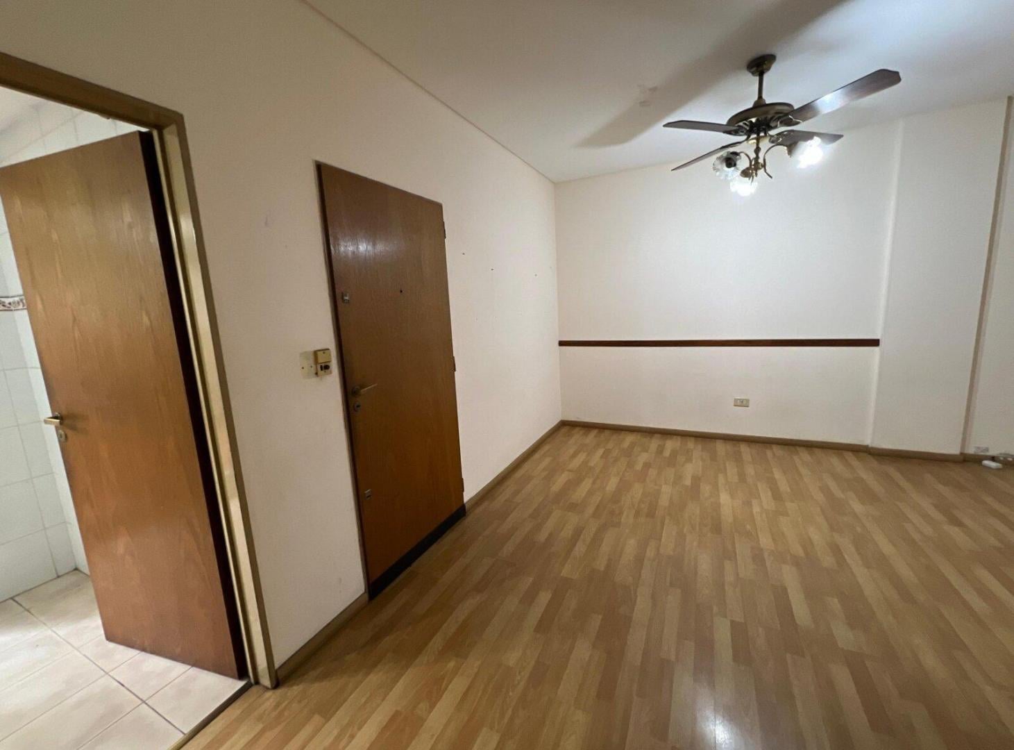 Foto de VENTA RECOLETA 3 AMB I PATIO PRIVADO 12,73 mts2 TOILETTE, imagen 1
