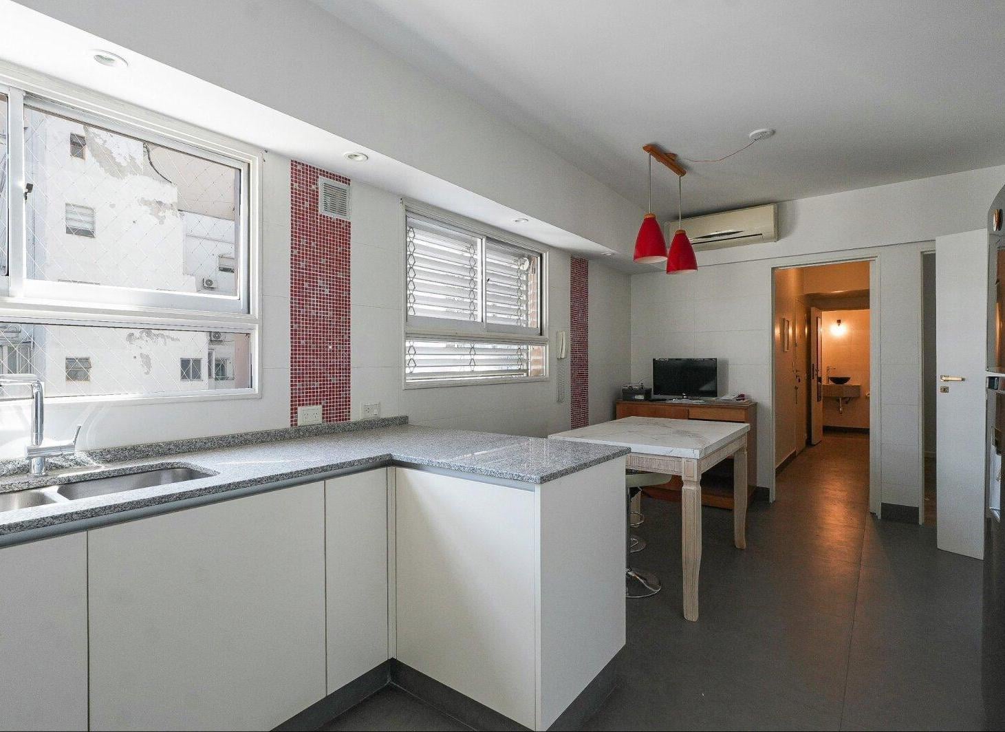 Foto de Venta piso alto al frente | 116 m² | 3 amb + dependencia | Balcón y, imagen 5