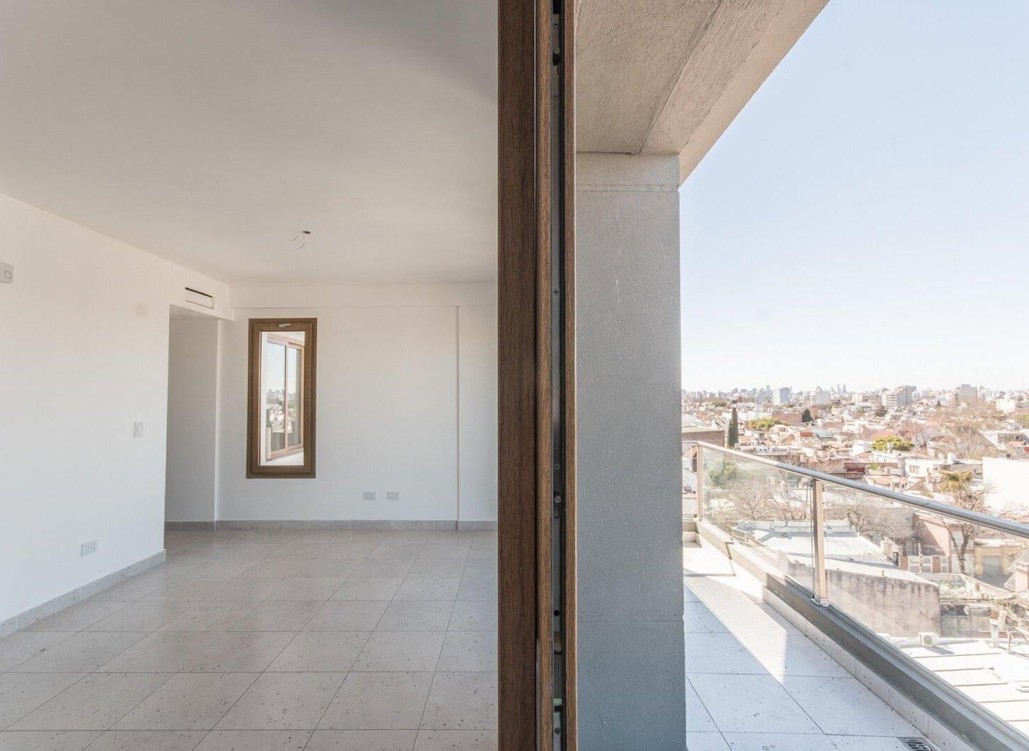 Foto de VTA Departamento 3 Ambientes al Frente – Villa Pueyrredón| PISO 7 AL, imagen 1