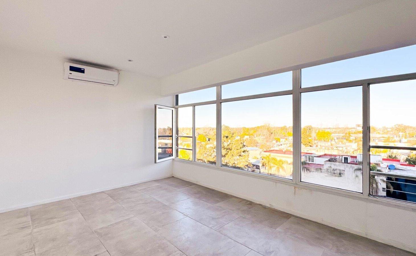 Foto de Venta Dpto 2 amb en TIGRE c/ Cochera - A Estrenar - Complejo Delta, imagen 3