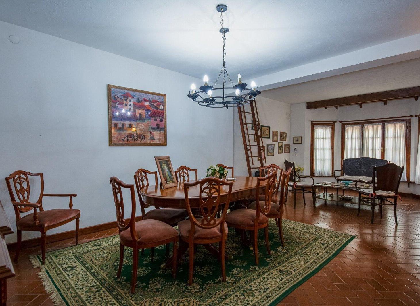 Foto de VENTA DE CASA EN HURLINGHAM 7 AMB-PILETA-QUINCHO-PARQUE, imagen 4