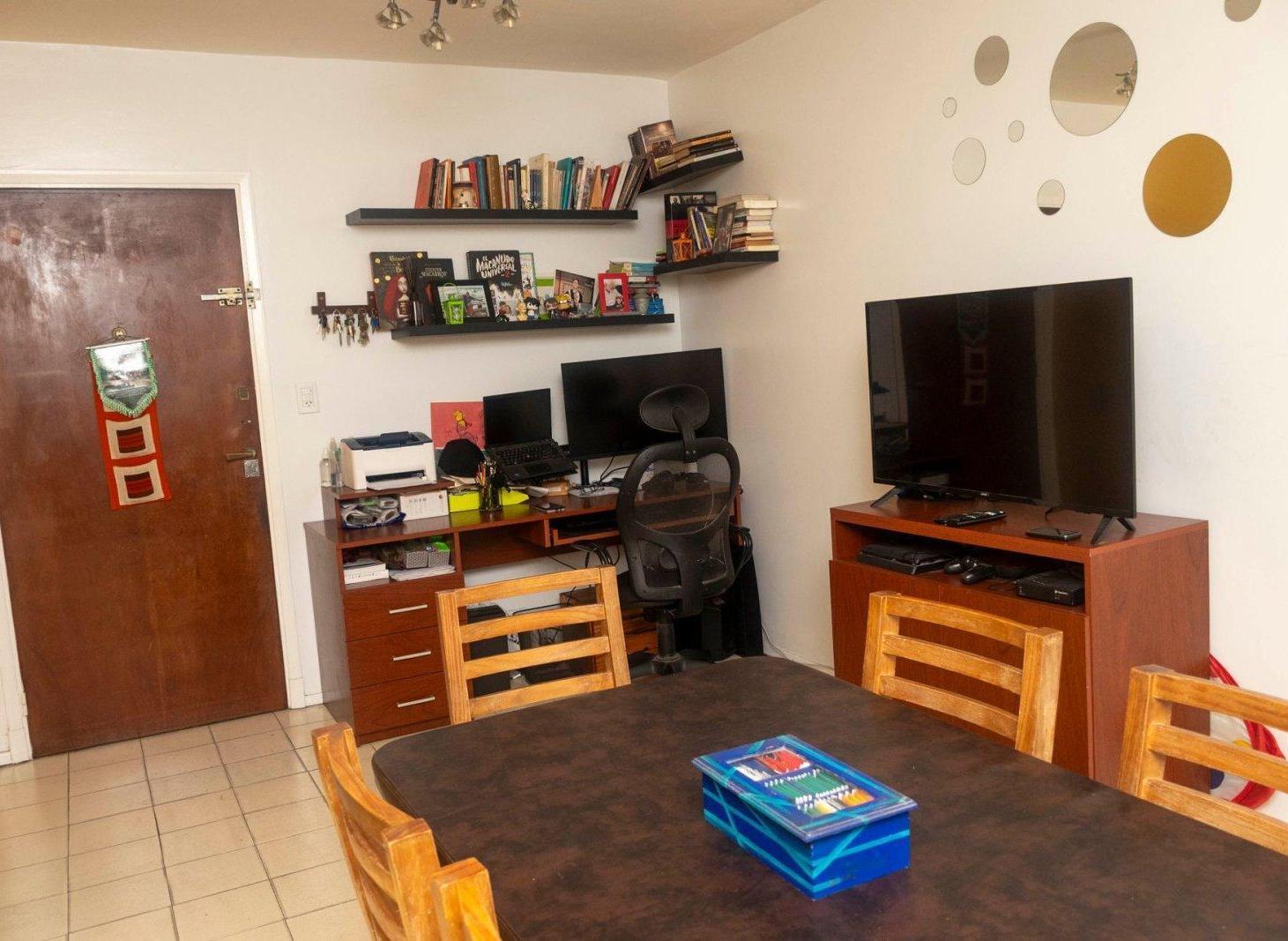 Foto de Venta dpto 3 amb en Flores PB con 2 patios, imagen 2