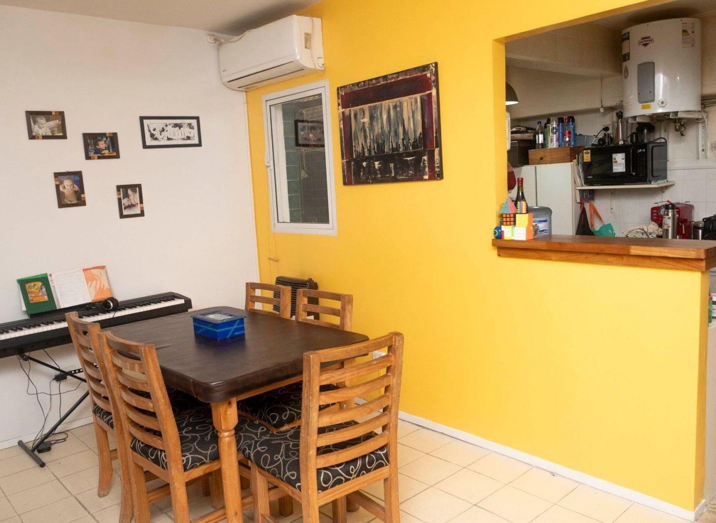 Foto de Venta dpto 3 amb en Flores PB con 2 patios, imagen 1
