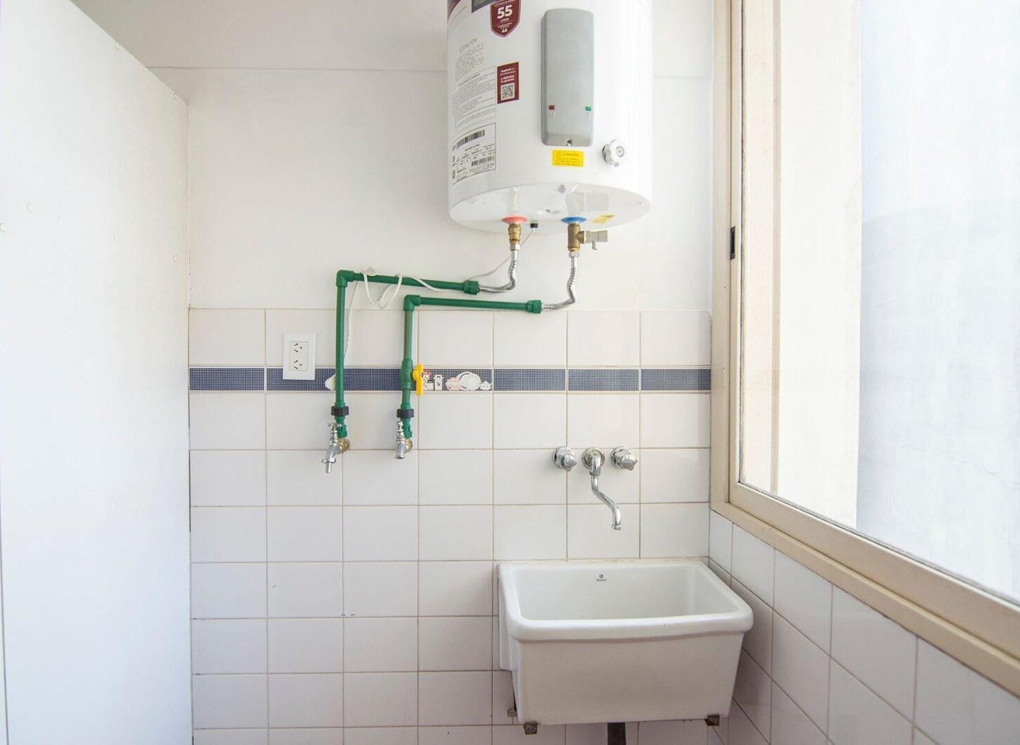 Foto de DEPARTAMENTO 3 AMB EN VENTA CABALLITO CON COCHERA, imagen 5