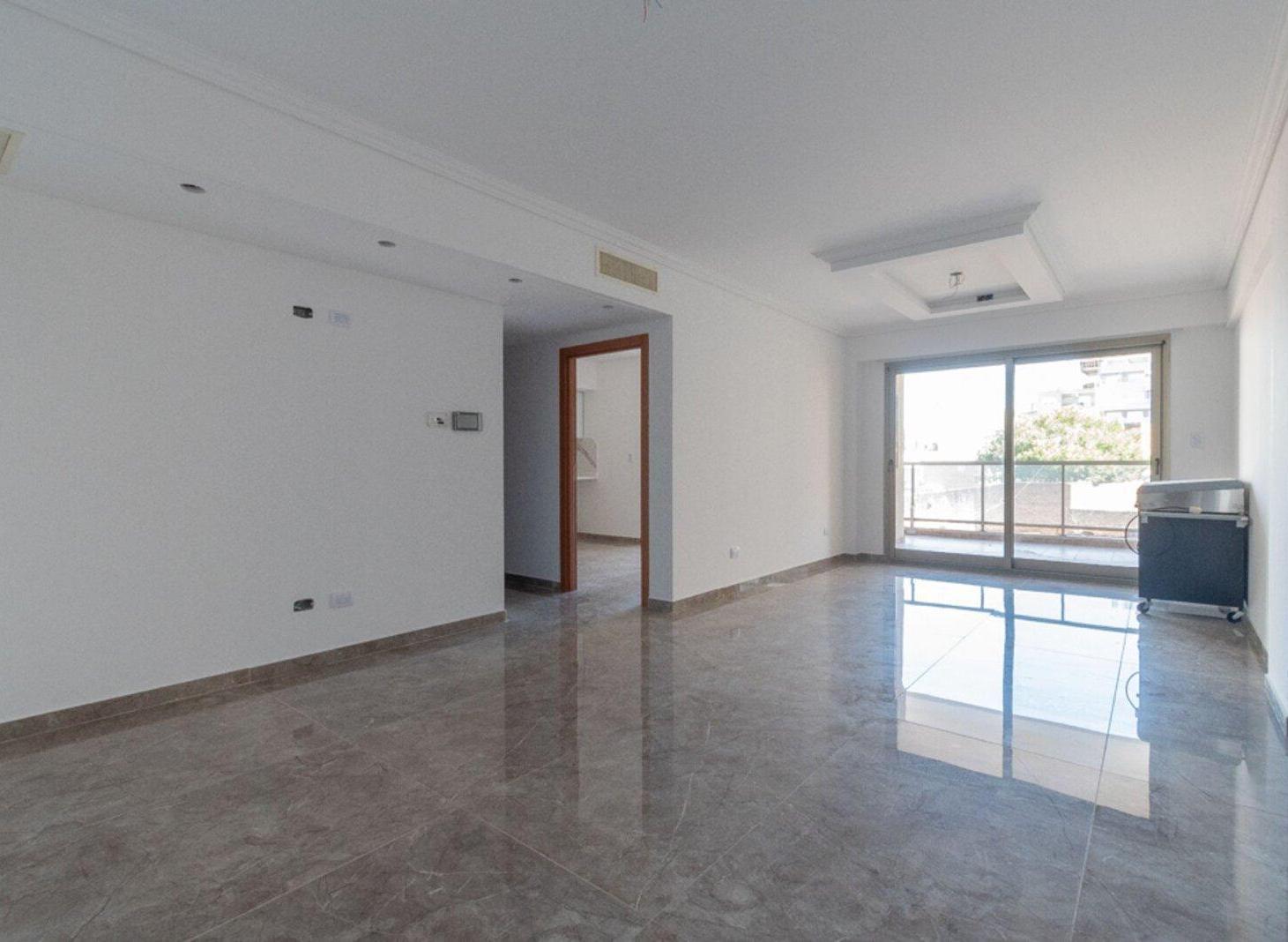 Foto de VENTA SEMIPISO 4 AMB BALCON 2 COCHERAS MATADEROS, imagen 3