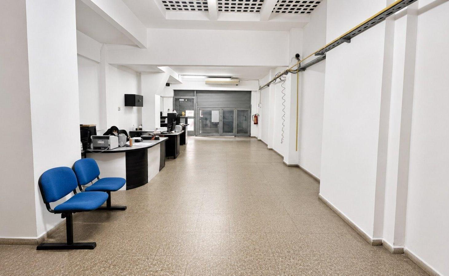 Foto de LOCAL COMERCIAL DE 245 M² SOBRE GENERAL LAVALLE | BALVANERA NORTE, imagen 4