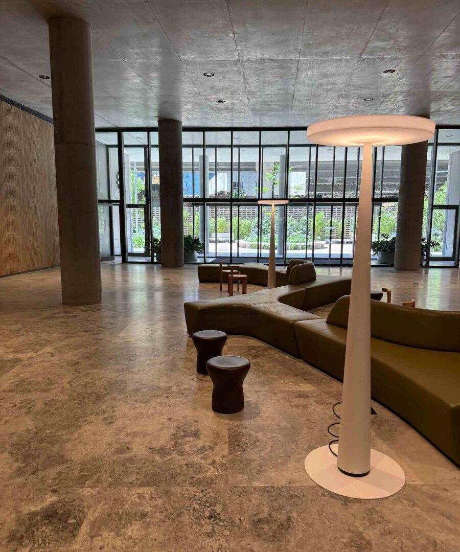 Foto de ALQUILER OFICINA PREMIUM MIRABILIA 3 COCHERAS, imagen 5