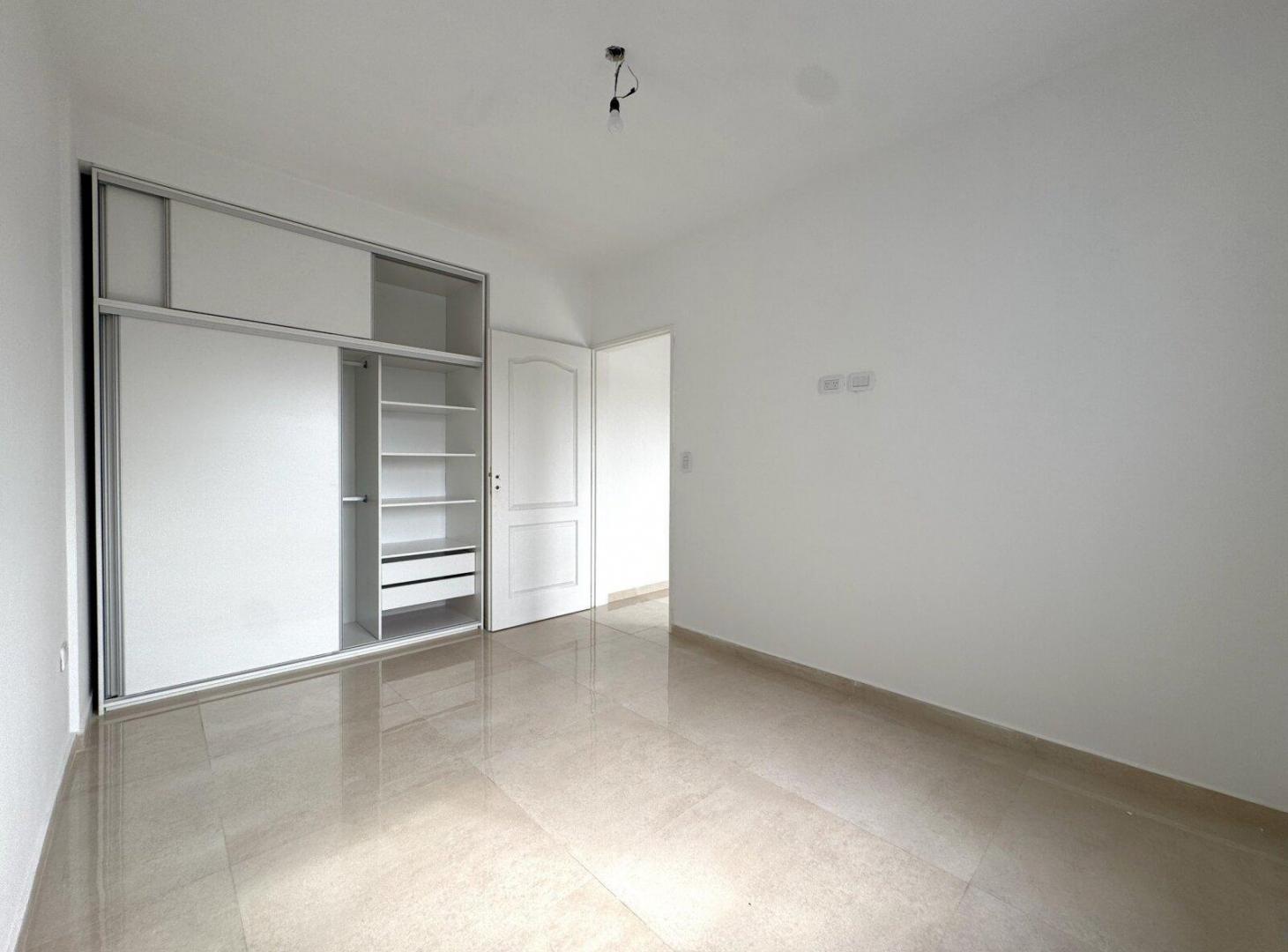 Foto de Venta Depto 2 Amb. C/Balcón a Estrenar - Villa Ballester, imagen 5