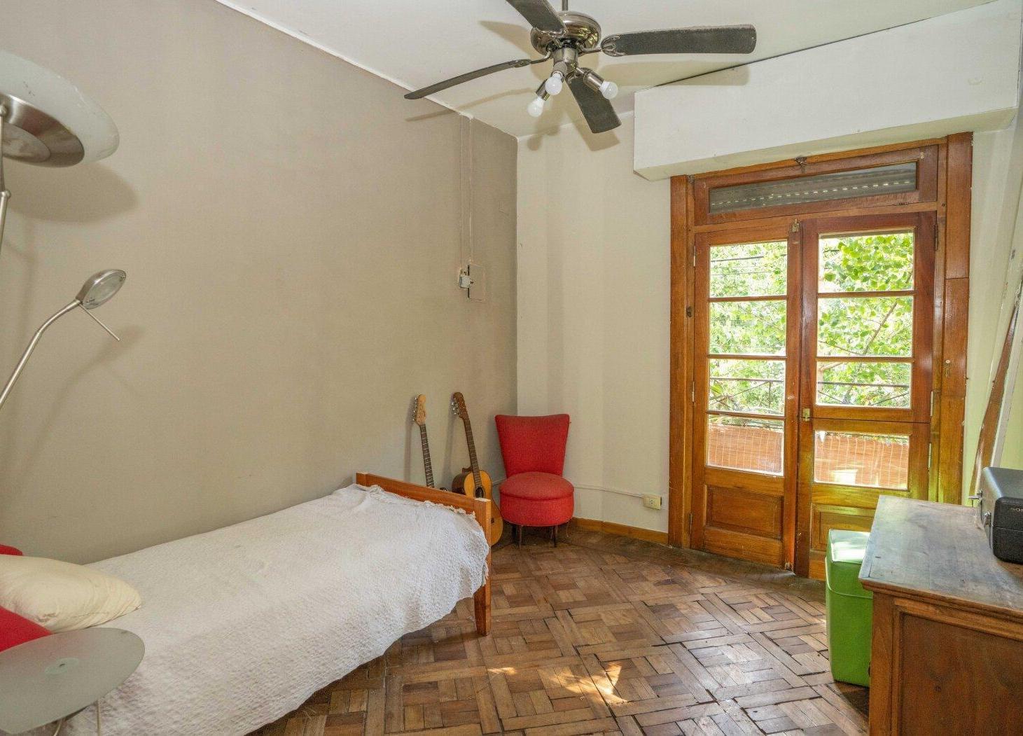 Foto de Venta casa 5 ambientes con terraza con oficina comercial cochera para, imagen 4
