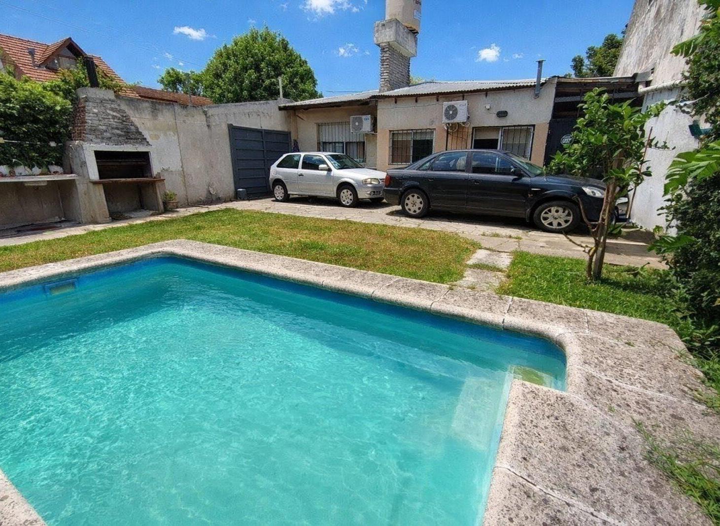 Foto de VENTA CASA DE 4 AMBIENTES EN MARTINEZ, imagen 1