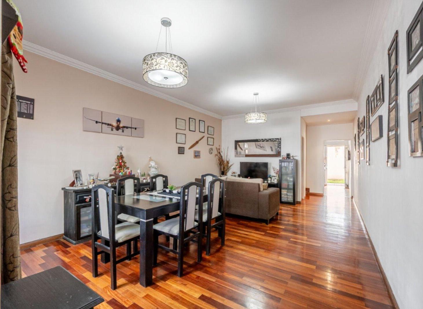 Foto de DUPLEX 3 DORMITORIOS Y JARDÍN APTO CRÉDITO LUGANO, imagen 1
